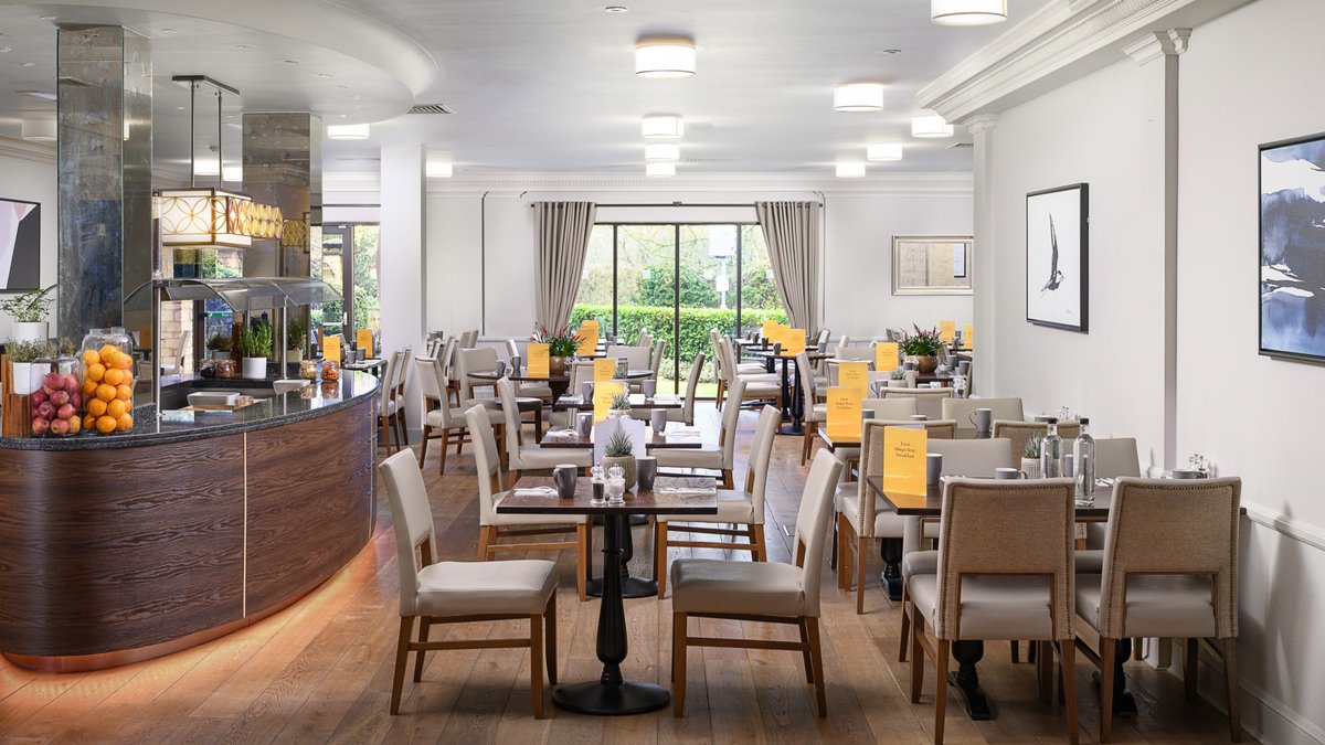 Close to the river Thames, voco Oxford Spires is a superb venue for business meetings and conferences. Find out more ➡ experienceoxfordshire.org/conferencing-v… #ExperienceOxfordshire #EOVenues #OxfordshireVenues #eventsprofs #eventsaregreat @vocohotels