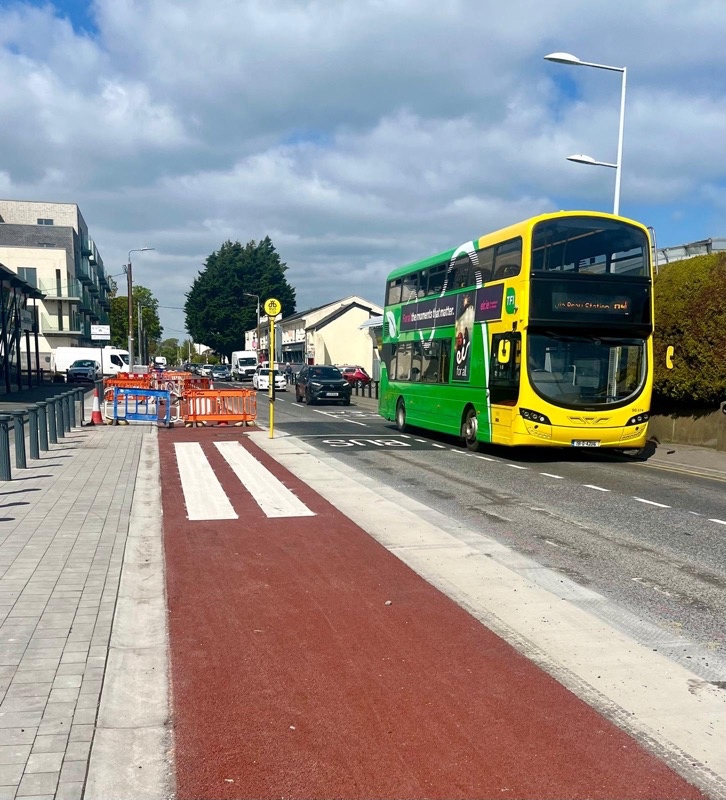 The 84 bus has returned to the Deansgrange Road, both ways! Most of the footpath on the cemetery side is open & new pedestrian lights are up and running. I'll update you on the cycle path as soon as it opens🚲