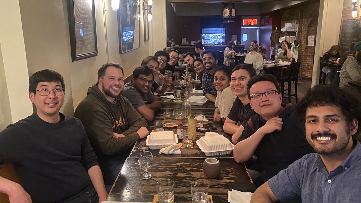 Last night's dinner as a lab to commemorate Dr Uyeda's Faculty Research Award and to say farewell as he begins his sabbatical. Enjoy your trip! We'll hold down the fort 🧪