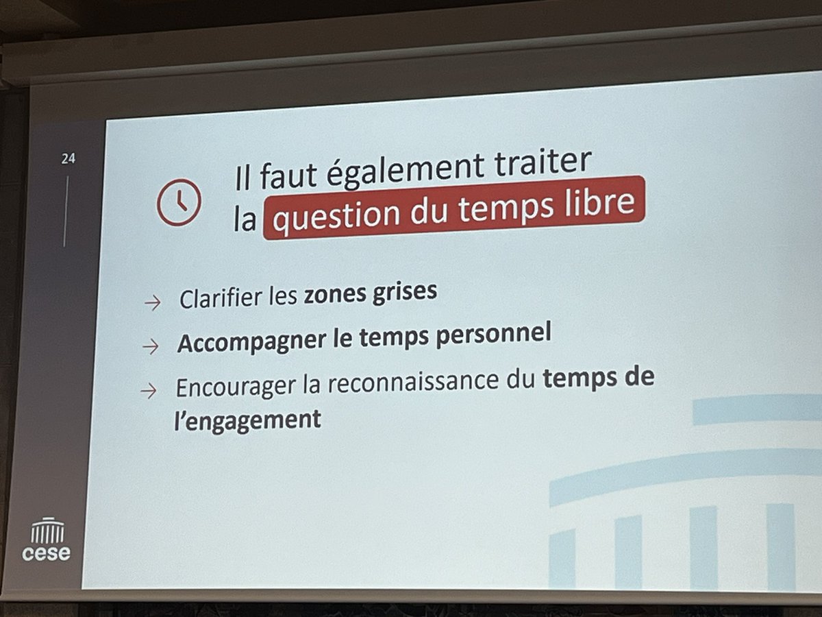 [Articulation des temps de vie pro-perso]
Les rapporteures C.Caillet(gr.CFDT) & E.Tomé(gr.Entreprises) présentent les 18 préconisations fondées sur 2 convictions
1️⃣1 sujet à traiter prioritairement par le dialogue social 
2️⃣Traiter la ❓du temps libre comme 1 sujet à part entière