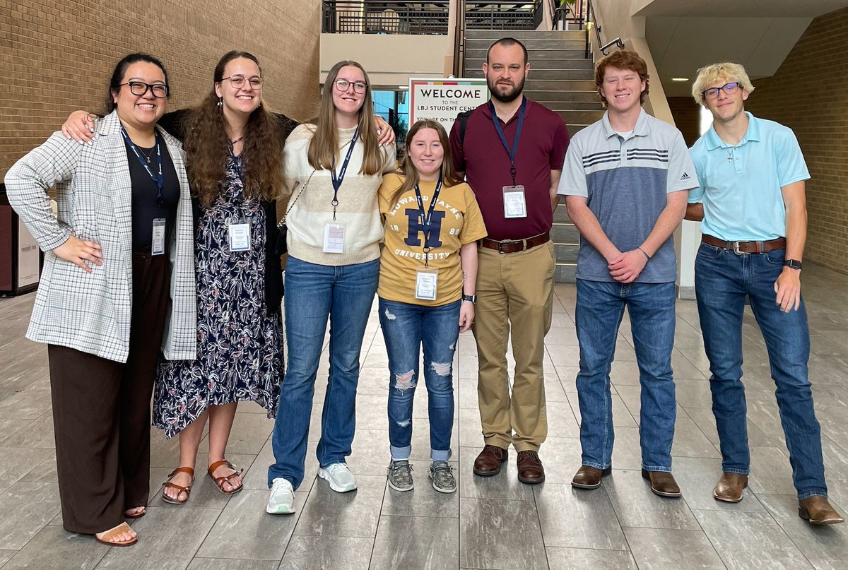 HPU group attends Mathematical Association of America meeting. buff.ly/3QgmRXU