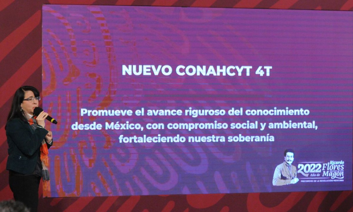 emeequis's tweet photo. El @Conahcyt_Mex otorga contrato por 70 millones a empresa con un socio que dice ser obrero de Pemex, pero declaró haber ganado 25 millones en 2023. @jorgegogdl 👉 https://t.co/DGa1LetloQ https://t.co/6laR1JlkLZ