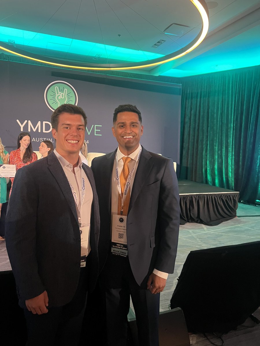 jonbindi's tweet photo. @YoungMDConnect you never fail to disappoint! Had the best weekend networking and learning about the incredible field of ophthalmology. Can’t wait for next year! #YMDClive2024 https://t.co/5iv9CUB9A8