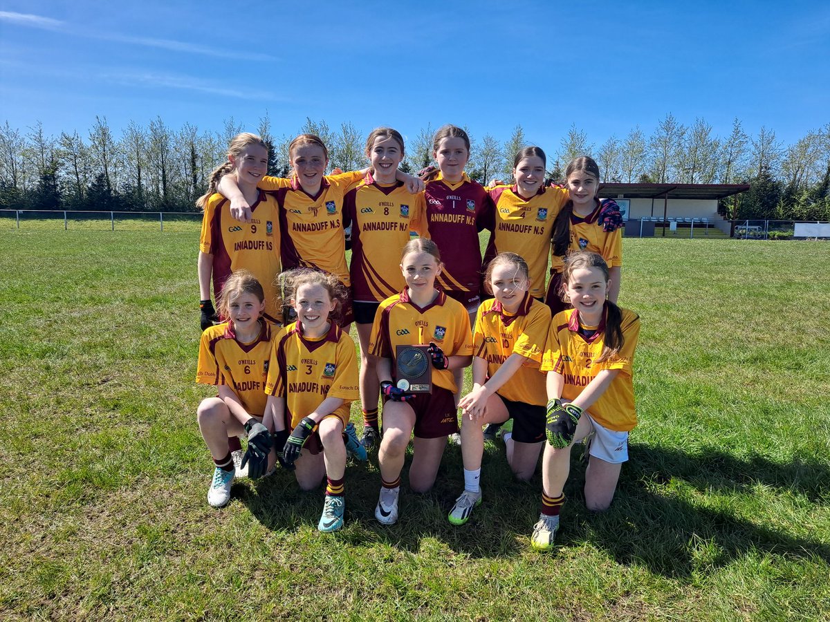 Congratulations to Annaduff NS, who won the Girls INTO/GAA Mini 7s Leitrim title in the sunshine at Annaduff GAA this morning. A first Girls title for the school. Enjoy the celebrations, girls! 👏👏 #AllianzCnmB