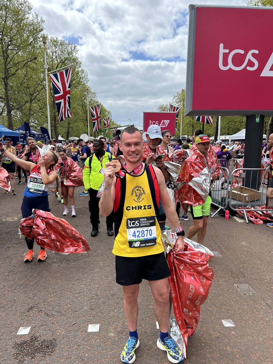 LaneyRuns tweet media