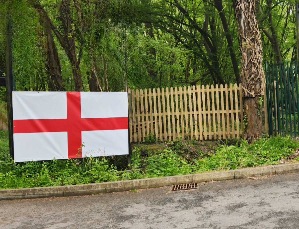 Happy St. George's Day to those celebrating from Media Structures.