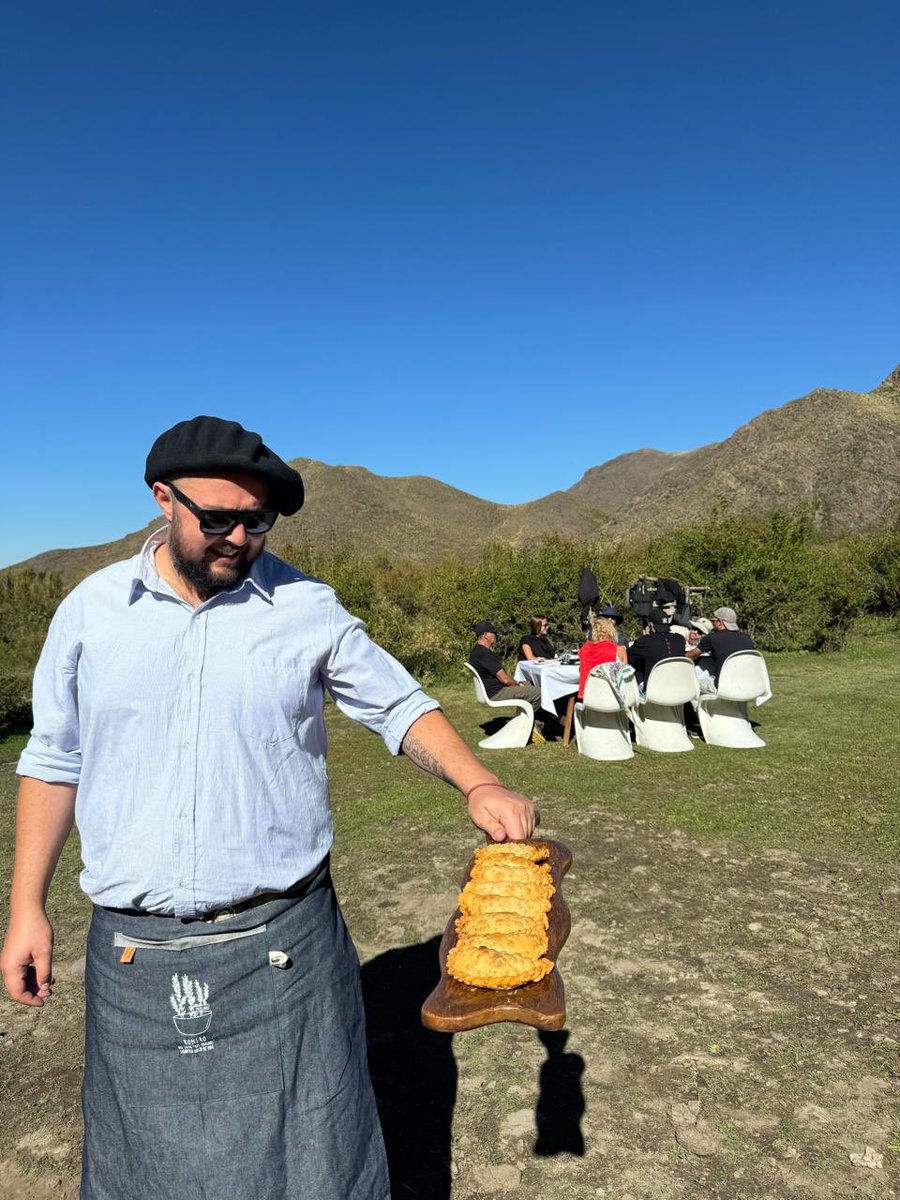 Sacando unos pasteles para los turistas en Tunuyan Mendoza #nadiedicenada