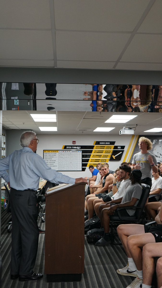 Our program was honored to host a Q&A with alumni David Grissom, class of 1960, this past week. He has sponsored countless Centre students through the Grissom Scholars Program, and his generosity has sparked the growth of our institution. Thank you again, Mr. Grissom!