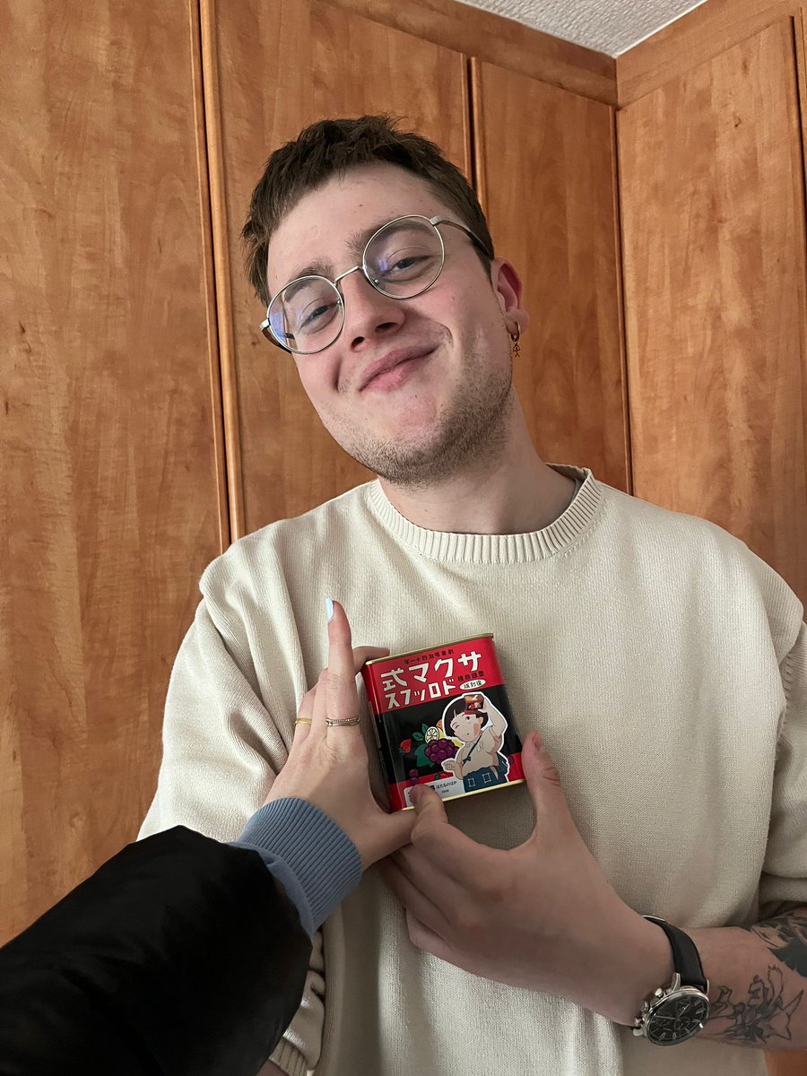 IkerRG_03's tweet photo. Barrabasada de regalo de mi señora para Sant Jordi 💖 https://t.co/eusPqKwNrY
