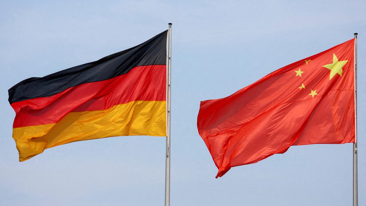 Шпионаж в пользу КНР: в Германии задержали помощника депутата Европарламента от партии «Альтернатива для Германии» rfi.my/AXfL.x