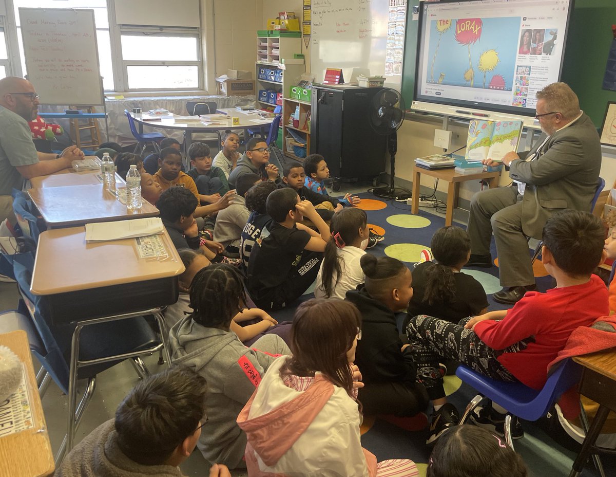 Courtney Monterecy tweet media