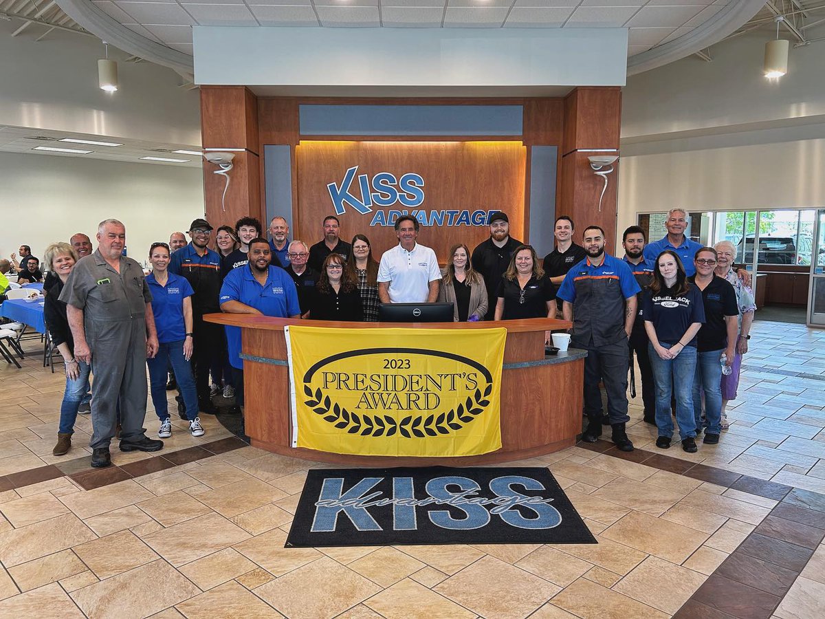 Last week we celebrated another year of earning the distinguished @Ford President’s Award! It's given to dealerships that show the highest level of customer service, satisfaction & overall experience. Thank you to our entire @KisselbackFord team for their hard work & dedication!