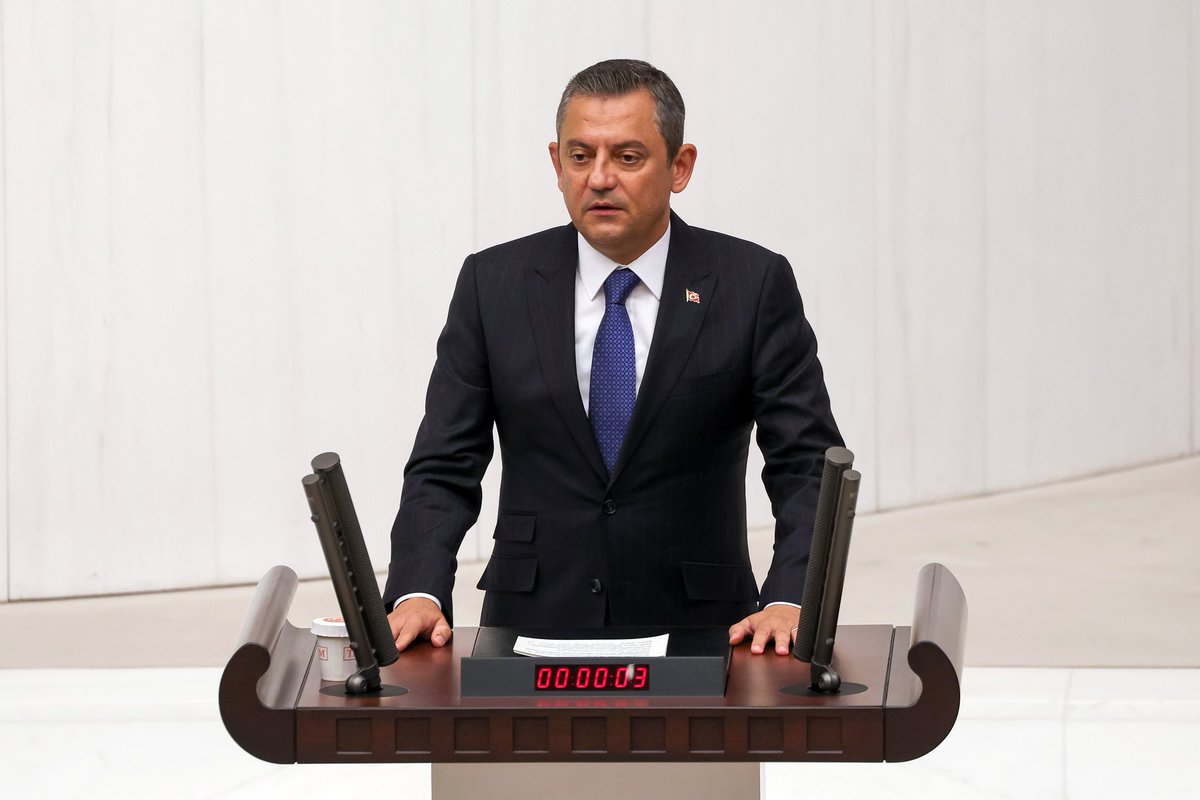 eczozgurozel's tweet photo. TBMM'nin açılışının 104'üncü yılı nedeniyle TBMM Genel Kurulu Özel Oturumunda söz aldım.

"Milletin son seçimlerde, siyasete çizdiği yeni hattın gereği olarak artık milletin gündemi olmayan hiçbir konu, hiçbir tartışma, bu Meclis’in de siyasetin de gündemi olmamalıdır." https://t.co/SmjMRPeVBg