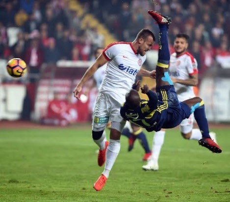 Maestro1O's tweet photo. 4 POZİYSON
4 ÇALINAN ŞAMPİYONLUK! https://t.co/uxuC49m7ei
