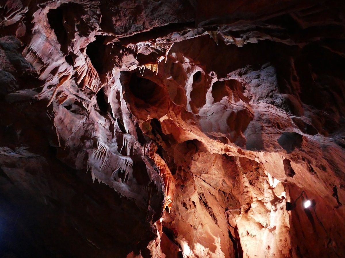 Amazing caves in Cheddar Gorge, Somerset, UK

raysofadventure.com/all-you-need-t…

#Cheddar #cheese #cave #uk #Travel