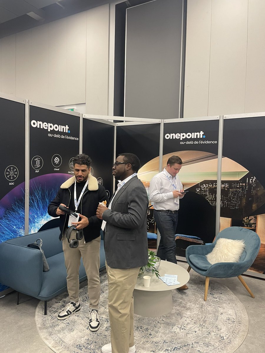 onepoint's tweet photo. La Cyberconférence 2024 avec @cybereco1 commence maintenant ! 🚀🇨🇦 Nous sommes ravis d'être présents avec nos experts au Palais des congrès de Montréal. Passez nous voir au kiosque 32 pour discuter cybersécurité ! 
#Cybersécurité #innovation #Cybereco2024 #tech https://t.co/hRtG7fsddm