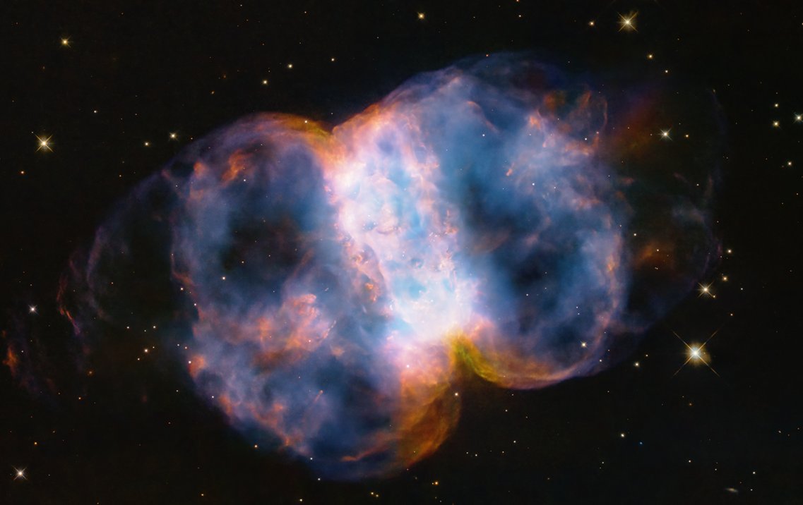 What a show! To celebrate the 34th launch anniversary of the legendary Hubble telescope, NASA is sharing its observation of the Little Dumbbell Nebula—an expanding double-sided bubble of glowing gasses from a dying star: bit.ly/3W2Kfw2