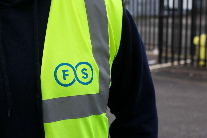 🦺 Keep safe at work with PPE from FS Trade: 📞 0151 363 1677 📍 Units 1-2, Link Estate, Link Road, Huyton, Liverpool, L36 6AP #FSTrade #Trade #TradeSupply #Supplies #Building #TradeCounter #Construction #ConstructionSupply #NorthWest #Liverpool #Retrofit