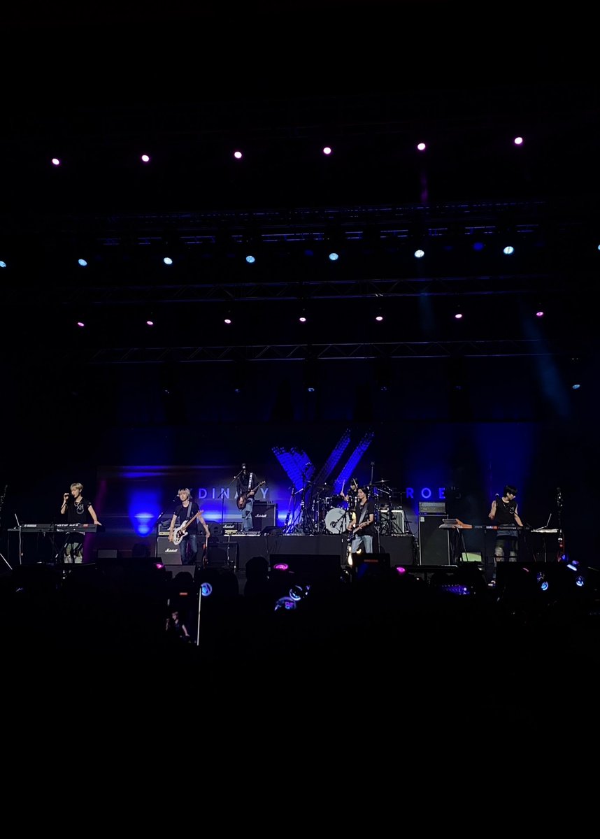 dayskzheroes's tweet photo. its been a month since i last saw xdinary heroes! i really wish i could go back in time and be in that moment again. i miss and love you so much, my heroes. ๐ฅนโค๏ธโ๐ฉน
#BreakTheBrakeinMNL @XH_official https://t.co/cJc85xkBEk
