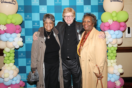 KaleidaHealth's tweet photo. Here at #KaleidaHealth, we love our volunteers! With nearly 600 volunteers donating over 50,000 hours of service in 2023 alone, we're proud to celebrate these dedicated individuals during #NationalVolunteerWeek and all throughout the year. https://t.co/ZJ4aphBuyD https://t.co/RX3dM0ziaC
