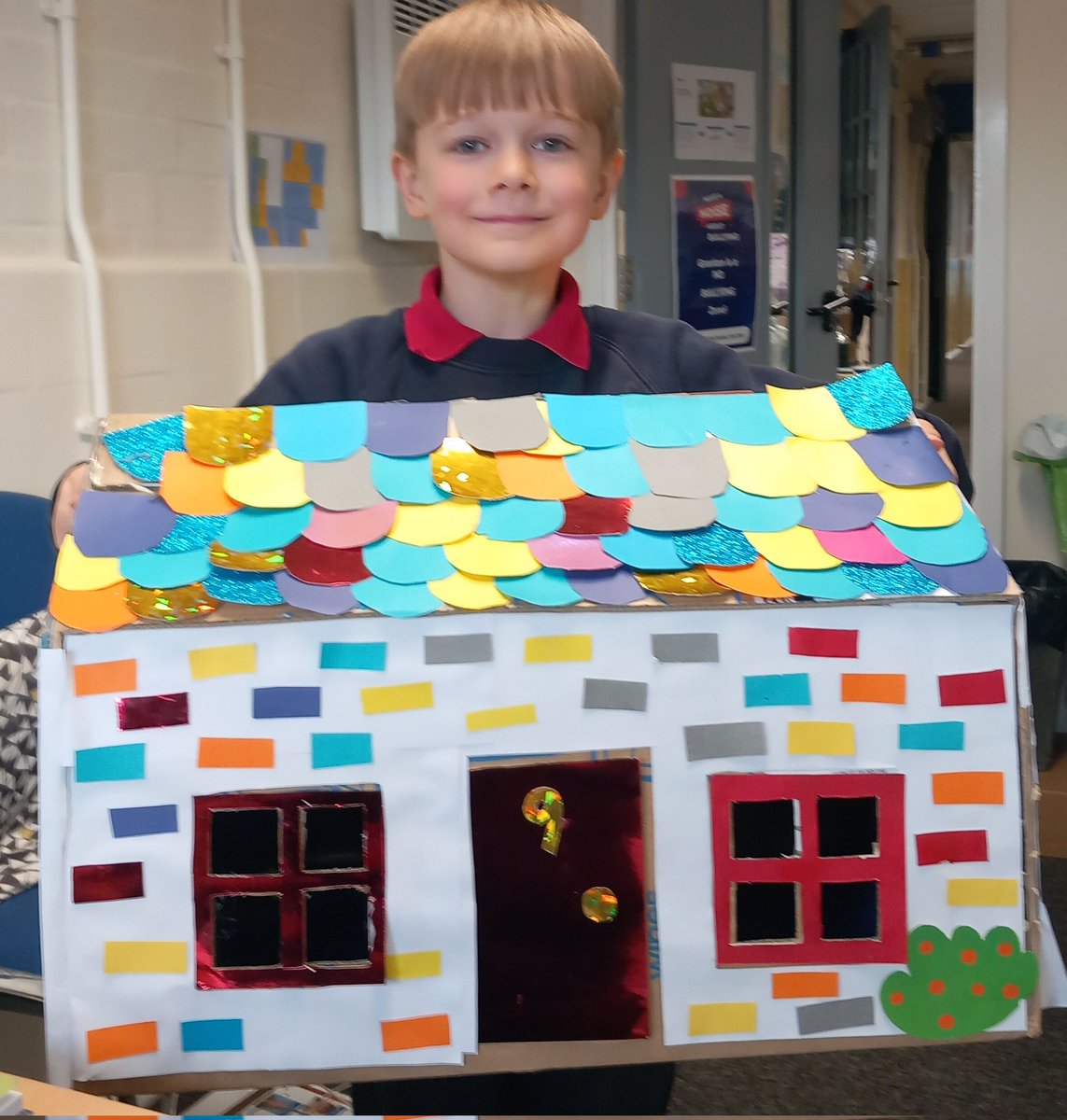 This young architect turned cardboard into a vibrant masterpiece - a colourful house! It even has furniture inside. #leadingtheway #grantonfamily #artsandcrafts #creativethinking