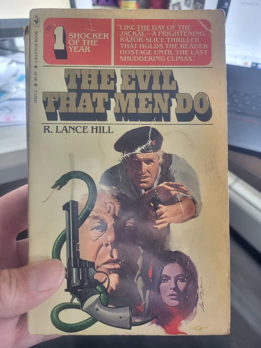 etodd666's tweet photo. #ToughGuyBookClub #TWICB This Week in Charles Bronson Podcast
Let's see them books!!
@2ndaryProtocol @AndrewFinist @TonyPer44756915 @MartianLobotomy @Hoosiers1986 @Ascended_OG @BronsonTweets9 https://t.co/IP13N7onF2