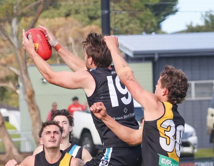 Tigers take Power out with last quarter surge | via South Gippsland Sentinel-Times Sport | (free subscription required) sgst.com.au/football/tiger…