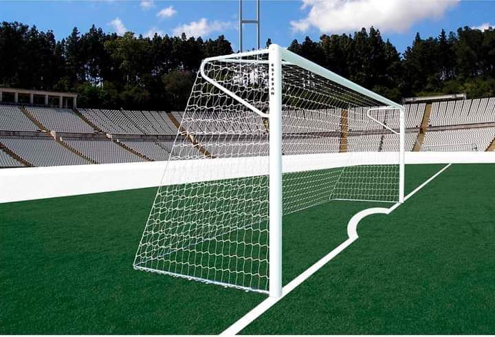 LA NUEVA PORTERIA DEL REAL MADRID😍