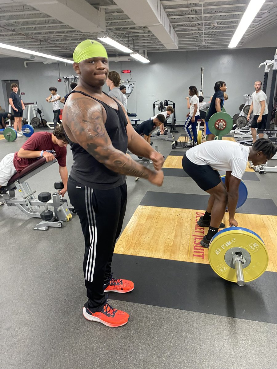 300TOUGH's tweet photo. Locked in, fully focused!

Spartans paying dues and stacking good days!

#300Mentality 
#SpartanTough https://t.co/pxdy3S0vcV