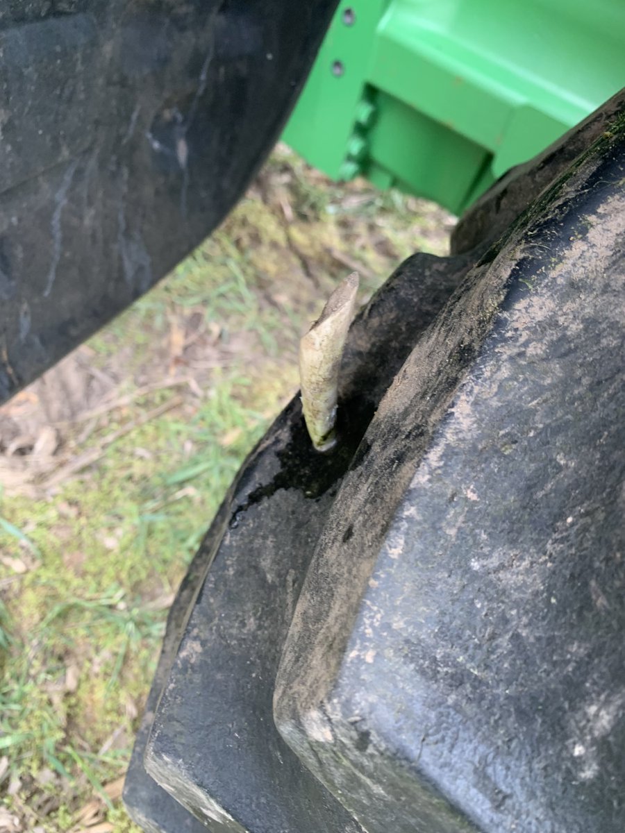 Hey <a href="/dmblack55/">Buckshot aka 'The Dude' aka Hayhook aka Tiny</a> will trade you gifts. Keeping 🤞it doesn’t leak after removing it.