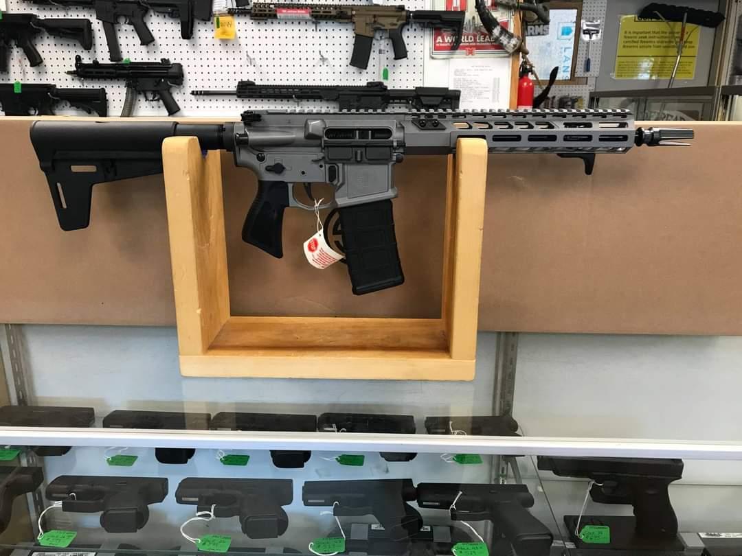 New arrivals!!

Cool New gun Alert !!
Sig Sauer M400 switchblade in 5.56
1399.99