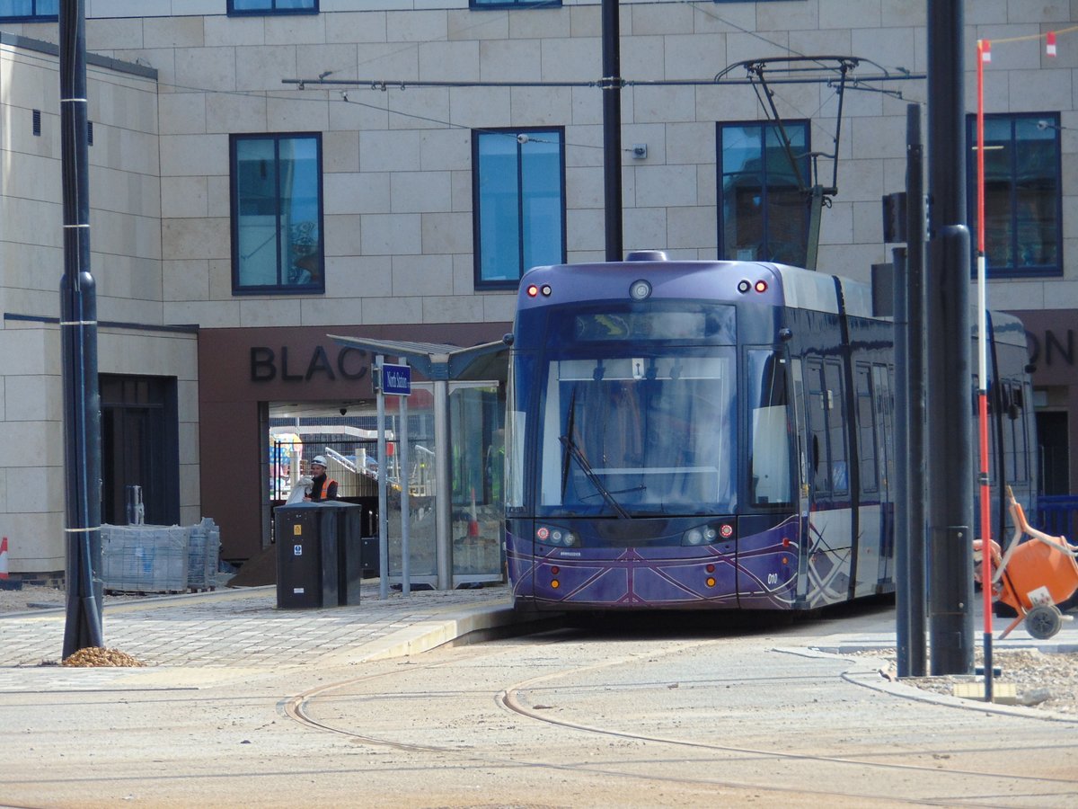 Well today saw the @BPL_Transport trams restart testing on the North Station Extension, and 010 had the honors of doing so! I believe there will be more throughout the week and hopefully these will be successful!!