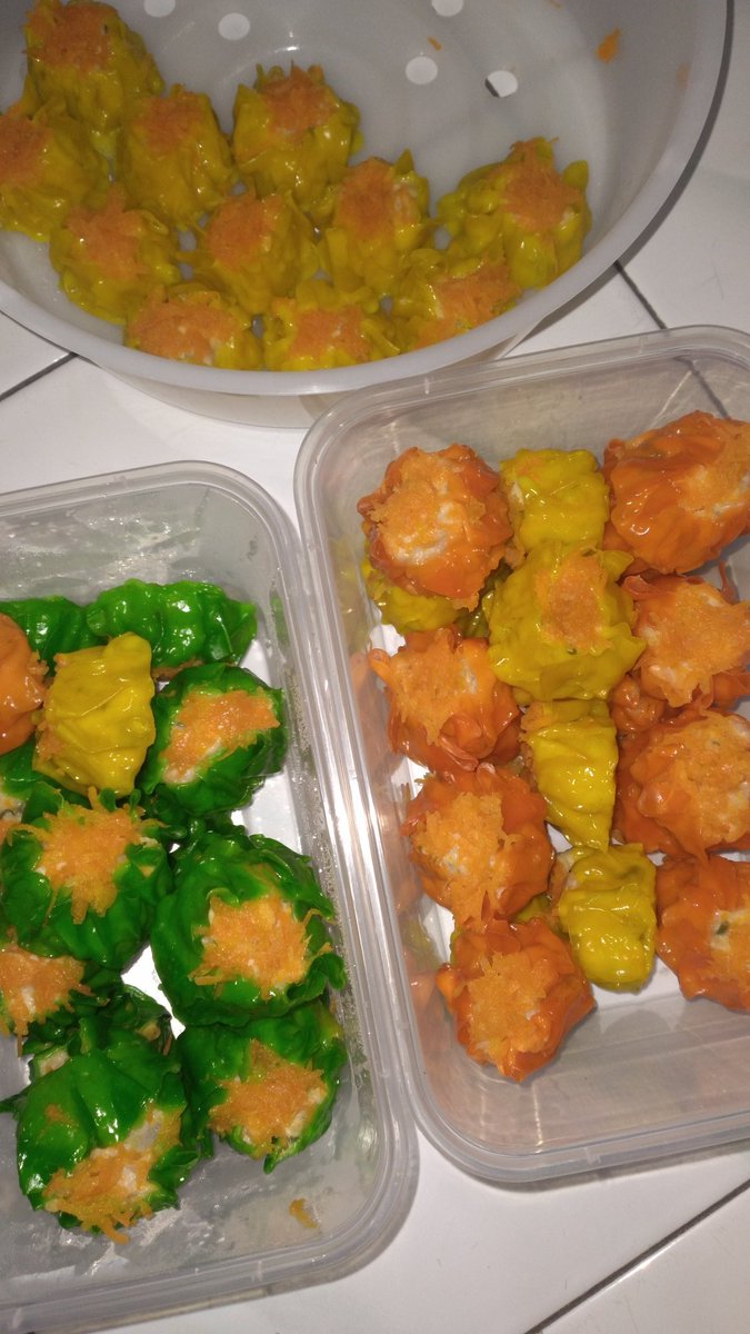mieaymaja's tweet photo. @FOODFESS2 dimsum bikinan sendiri https://t.co/U9FuIIIsFj