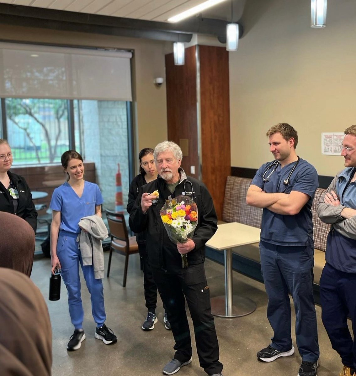 It is the end of a magnificent era for our HOME clinic as we bid farewell to our coordinator Dr. Alan Podawiltz. He has been with our HOME Clinic from day one 15 years ago & is a pillar of its success. He is retiring from @JPS_Health after decades of service and we thank him. 👏
