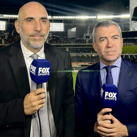 Modo #Libertadores ! -Martes con #SanLorenzo en Uruguay. -Miércoles con #River en Paraguay. -Jueves con #Talleres en Chile. Te esperamos con @miguelosovi y todo el equipo por @FOXSportsArg #libertadoresxfoxsports🏆