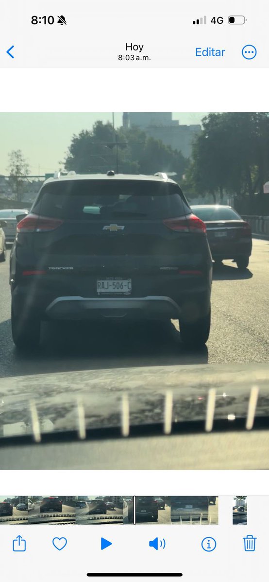 yojlcd's tweet photo. @LaSEMOVI @SSPCMexico @c4jimenez @C5_CDMX esta persona se fue sin pagar; hace unos 10 minutos le pegó a mi coche, no quise presionarla ni estresar a mi hija, le pedí amablemente que se detuviera pero se dio a la fuga y me pintó dedo jaja.  

Ayúdenme a localizarla, ¡por favor! https://t.co/LRhlJXEjVC