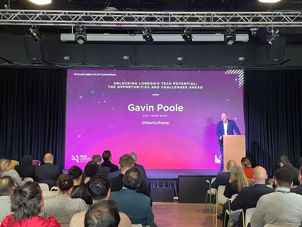 #FutureFrontiers has begun 🎉 @OliBarrett with opening remarks 🎙️ @RussShaw1 'London, a city that has been around for 2000 years and always reinvented itself' 🌆 @GavinJPoole 'London is without doubt one of the greatest capital cities in the world' 🌍