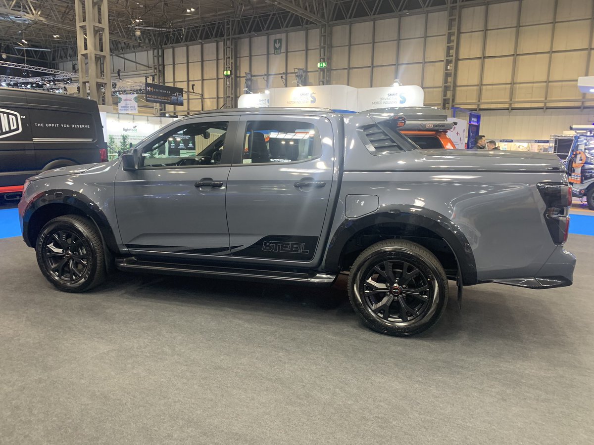 Andy Picton Glass's (@apicton_glass) on Twitter photo Other vehicles getting a UK debut <a href="/TheCVShow/">Commercial Vehicle Show</a> included the new <a href="/renault_uk/">Renault UK</a> Master and Master-ETech and the <a href="/Isuzuuk/">Isuzu UK</a> D-Max VCross Steel <a href="/APicton_Glass/">Andy Picton Glass's</a> <a href="/GlassGuide/">Glass's</a> <a href="/JDPowerAutos/">J.D. Power Autos</a> <a href="/JDPower/">J.D. Power</a> <a href="/autovista_group/">Autovista Group</a> <a href="/autovista24/">Autovista24</a> #vans #pickups Other vehicles getting a UK debut <a href="/TheCVShow/">Commercial Vehicle Show</a> included the new <a href="/renault_uk/">Renault UK</a> Master and Master-ETech and the <a href="/Isuzuuk/">Isuzu UK</a> D-Max VCross Steel <a href="/APicton_Glass/">Andy Picton Glass's</a> <a href="/GlassGuide/">Glass's</a> <a href="/JDPowerAutos/">J.D. Power Autos</a> <a href="/JDPower/">J.D. Power</a> <a href="/autovista_group/">Autovista Group</a> <a href="/autovista24/">Autovista24</a> #vans #pickups