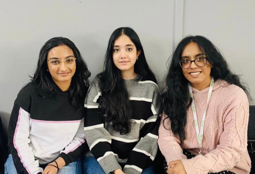 Last term, Nandini, Oishani and Jitya launched the first edition of Under the Scope, a magazine designed to give pupils a platform to share their interests surrounding the medical field. 🩺🧬 Find out more on our website➡️ kehs.org.uk/news/lower-six…
