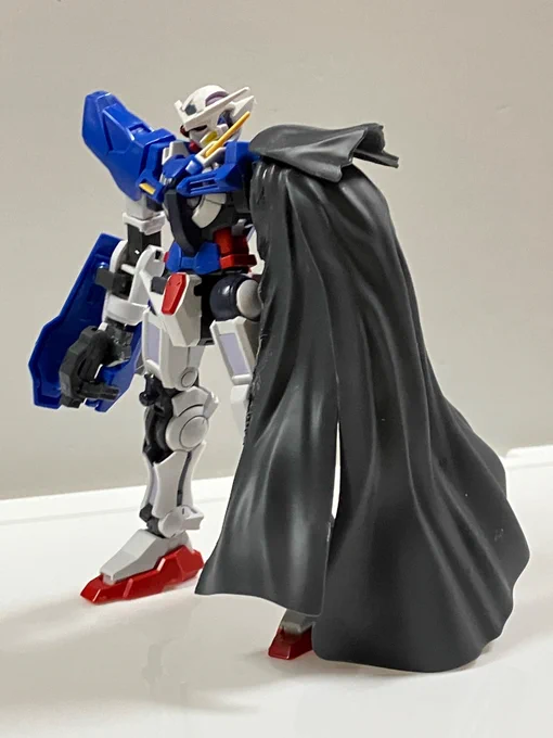 前後左右で。30MMのマントパーツでそれっぽくできてよかった。 