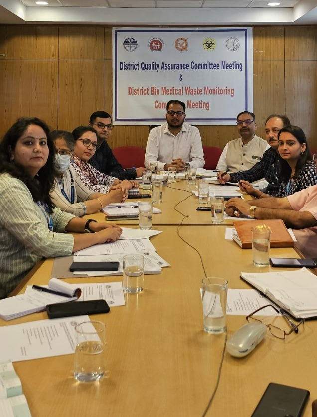 💥Kangra district authorities hold meeting on healthcare quality assurance, biomedical waste monitoring 💥

#HealthcareQuality #TNR #FamilyPlanning #BiomedicalWasteManagement

Read Full Article👇

thenewzradar.com/himachal-prade…