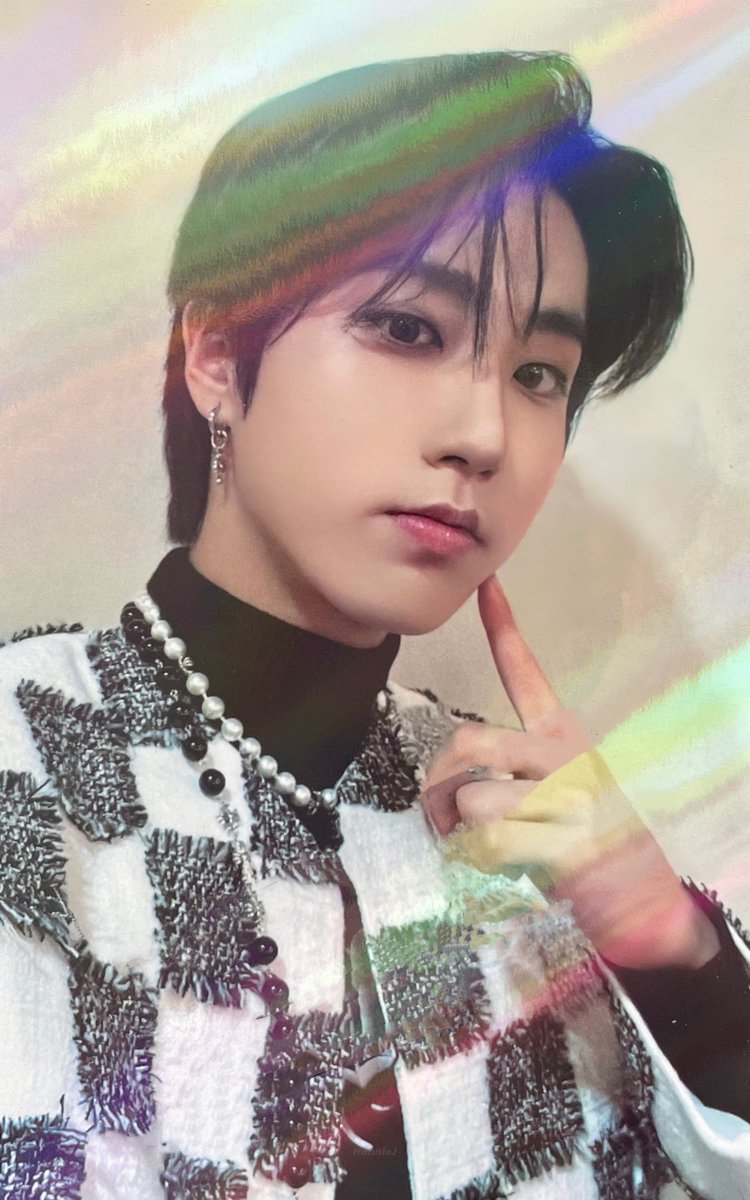 HannieJ601's tweet photo. KMStation 상하이 팬싼 포카
Shanghai Fansign photocard 
#HANJISUNG #HAN #한지성 
#straykids #스트레이키즈 https://t.co/rJYD6e2a8W