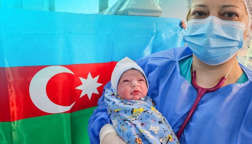 First #Azerbaijani baby was born in liberated #Khankendi after 35 years occupation by barbaric #armenian forces
#Azerbaijan
#KarabakhisAzerbaijan