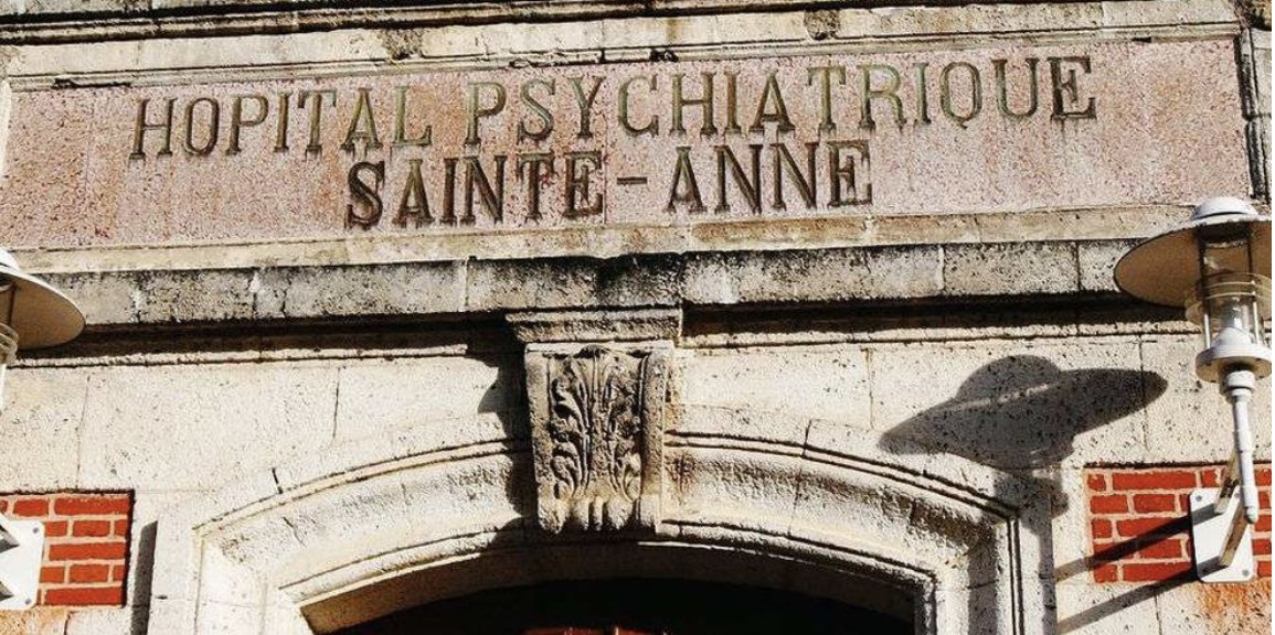 TRUC DE FOU j’ai été admis!! Pas admissible mais bien ADMIS en 1ere année de médecine!! Alors je commence demain, en plein milieu d’année et directement à l’hôpital mais les professeurs (très gentils) m’ont assuré que ça ne poserait pas de problème! Quand on veut on peut 💪😊