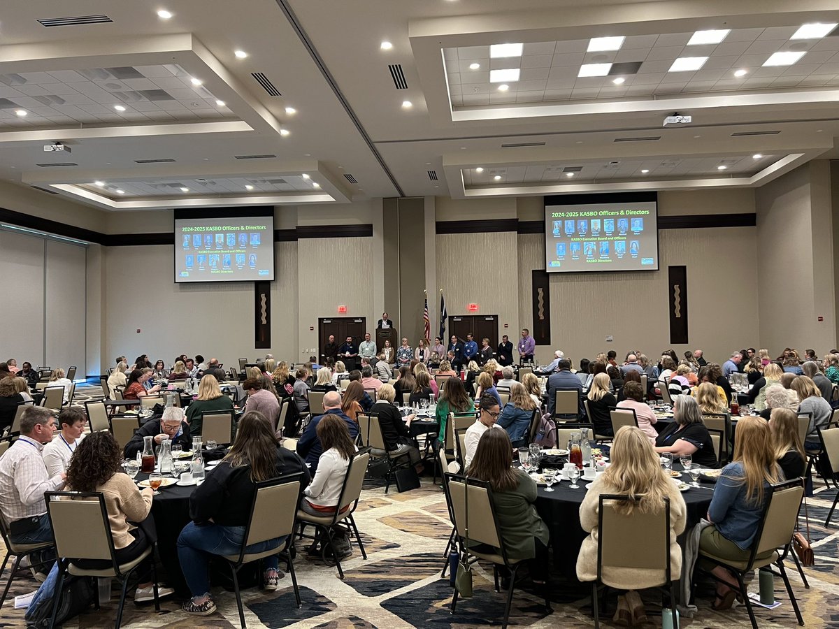 thekbsway's tweet photo. Groovy vibes all around at KASBO last week! ✌️☮️ We had a blast connecting with our @KansasASBO friends! The conference was far out! Thanks for everyone coming out to celebrate 60 years. #KASBO #education #throwback https://t.co/E7HtnJGqpz