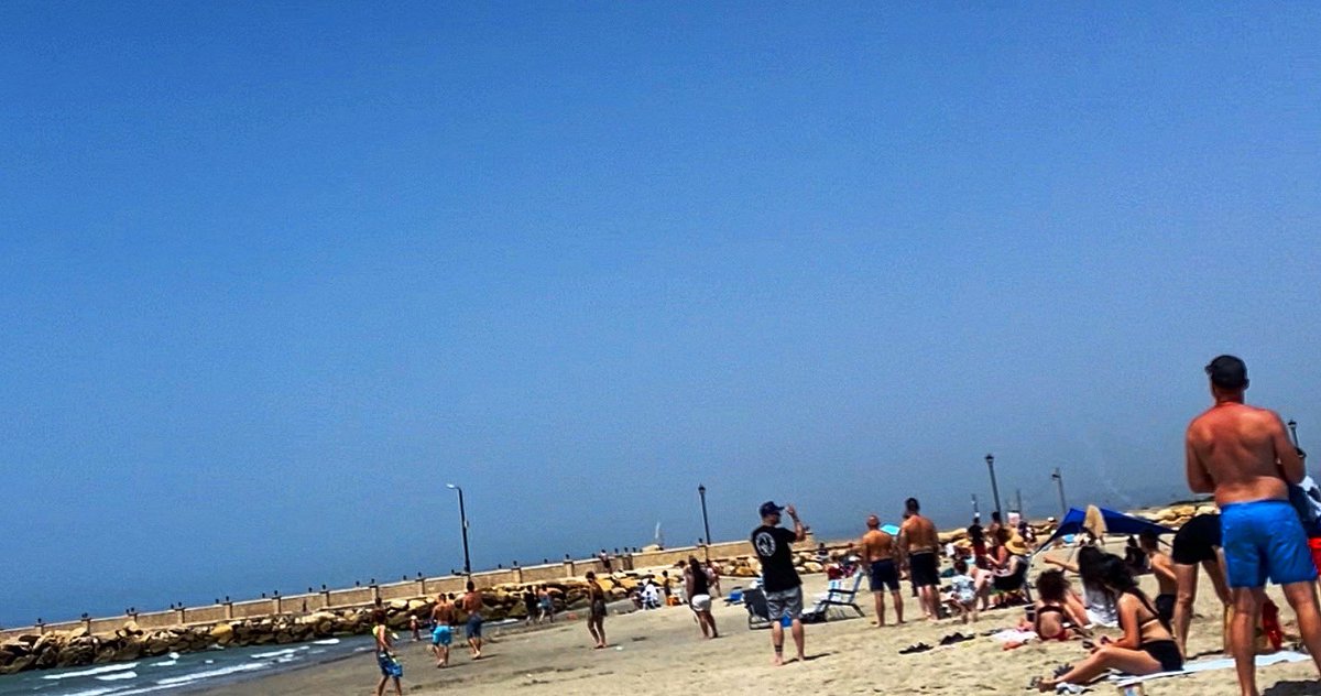 Earlier today at 13:47 Israel time at the beach in Kiryat Yam north of Haifa, people were enjoying the Passover holiday at the beach when they noticed an interceptor launched out to sea and sirens began to sound. Just after this photo most of us tried to get to cram into a