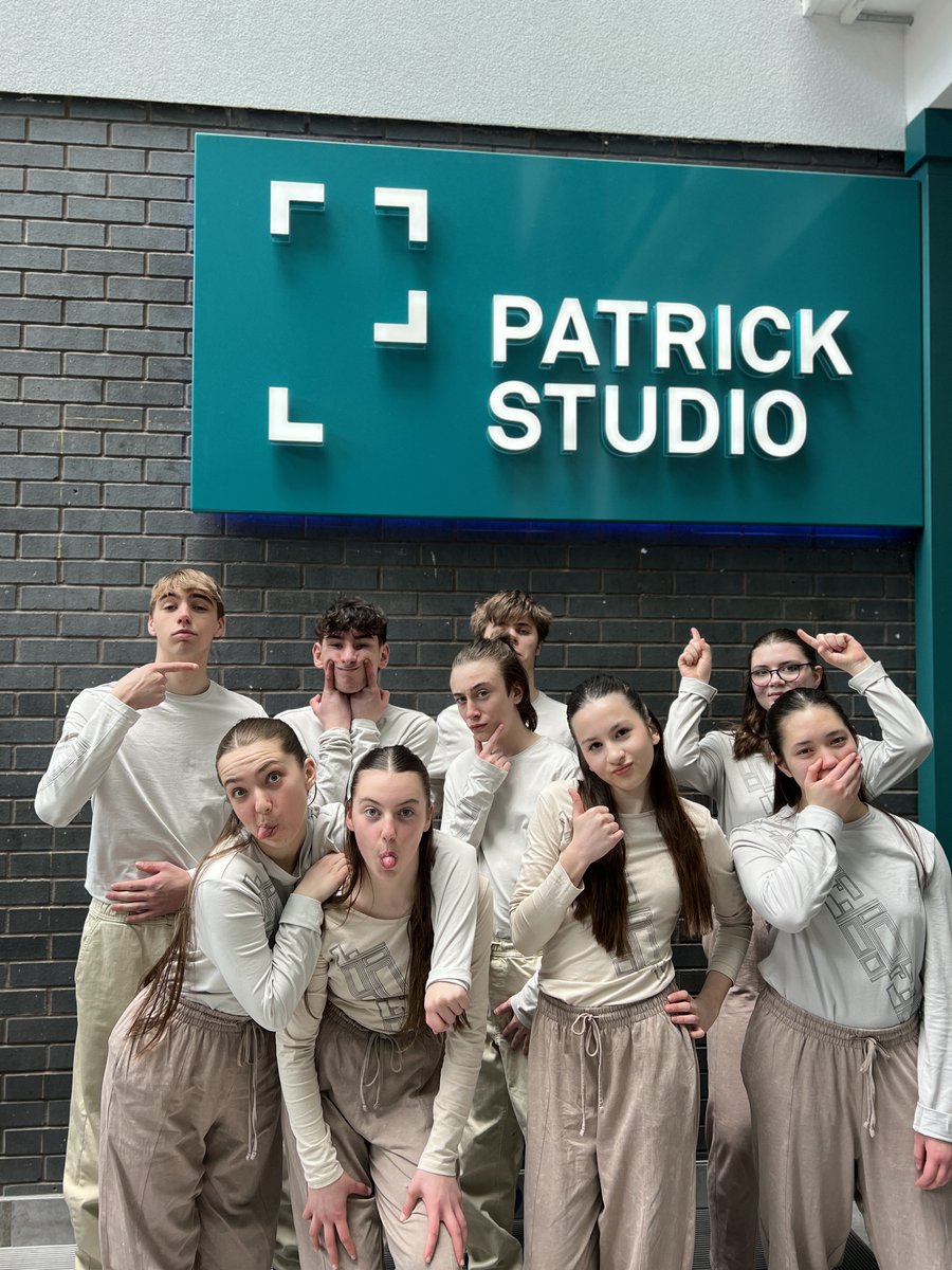 🌟 SUMMIT at U.Dance Regional Platform 2024 🌟 We are SO proud of our SUMMITers and their performance of ‘SYMBIOTIC’ on Saturday. Each of you smashed it🚀 Thank you @fabricdance & @onedanceuk for an inspiring day celebrating youth dance! #UDanceWM