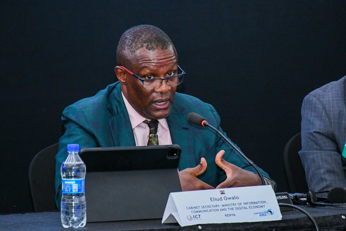 MoICTKenya's tweet photo. MICDE CS, Mr. Eliud Owalo joined fellow African ICT Ministers and dignitaries at a Ministerial round table at the ongoing Connected Africa Summit,. He emphasized on the importance of establishing the requisite mechanisms of sustaining rolled out digital infrastructure in Africa. https://t.co/Td5NIsz4im