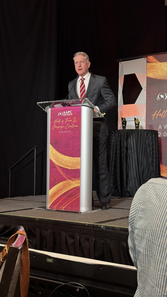 .<a href="/TheAAPC/">The AAPC</a> recognized <a href="/WhitAyres/">Whit Ayres</a> 35-year career as a leading Republican pollster by inducting him into their Hall of Fame: northstaropinion.com/whit-ayres-ind…