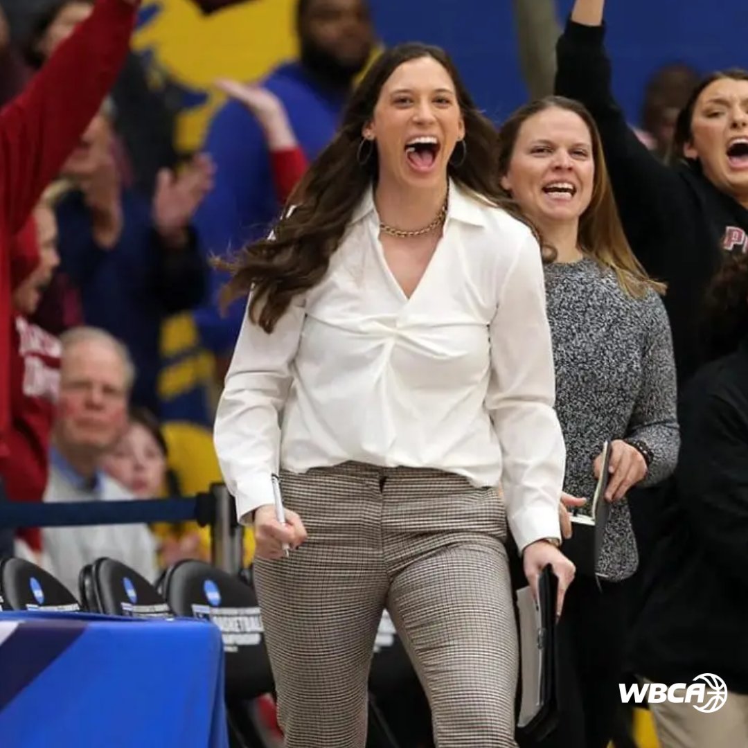 👏🏽 Congrats to the 2024 Assistant Coach of Year Award winners Kate Paye (Stanford) and Hannah Varel (Transylvania), who were each promoted to head coach of their respective universities! #womensbasketball twitter.com/Transy/status/… twitter.com/StanfordWBB/st… @StanfordWBB @TUWBX